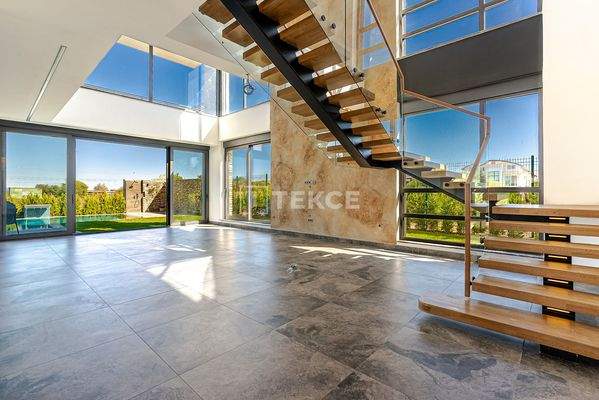 Detached 4-Bedroom House with Private Pool in Belek Antalya