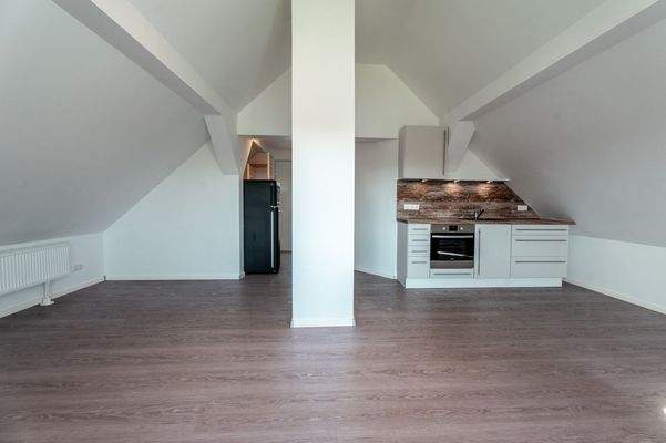 Dachgeschoss im 3- Parteienhaus