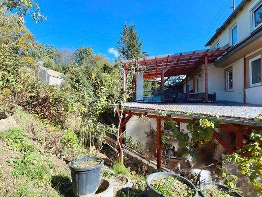 + fcceb573-5c69-466b-8a7a-1036621b133e.jpg