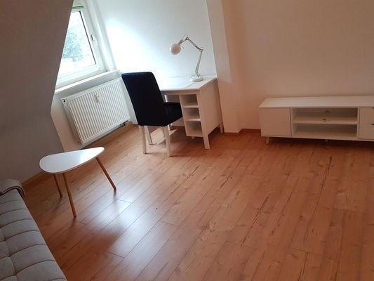 Wohnzimmer/ Studierzimmer