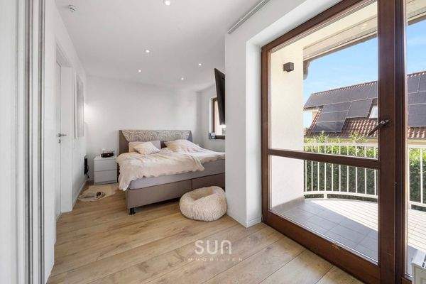 GEMÜTLICHES SCHLAFZIMMER