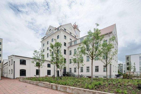 1000satellites_am_muenchfeld_5