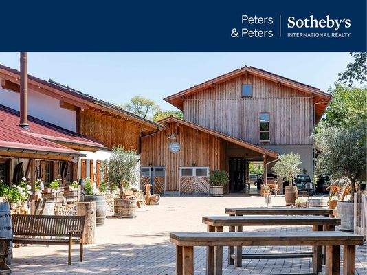 Stallungen mit Tenne