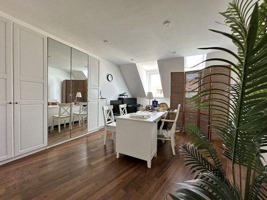 76E888DfCUb3wSjqEaz0MJ