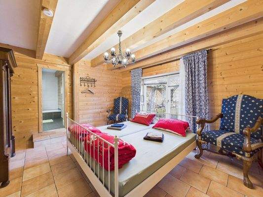 Schlafzimmer EG mit Masterbad