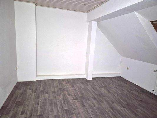 Whg.4 (3.OG DG) Schlafzimmer.jpg