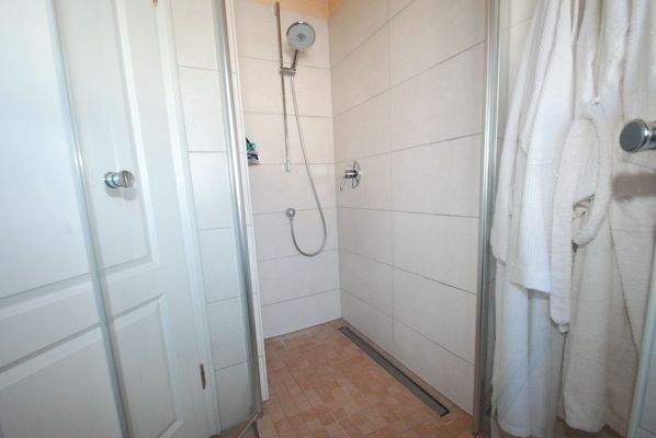 Das Duschbad im 1. OG