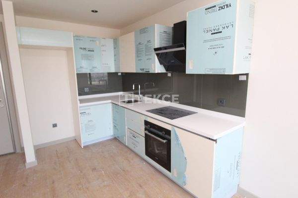 1 Bedroom Flat with Underfloor Heating in Büyükçekmece