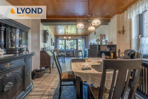 LYD 3729 - 3 Essbereich