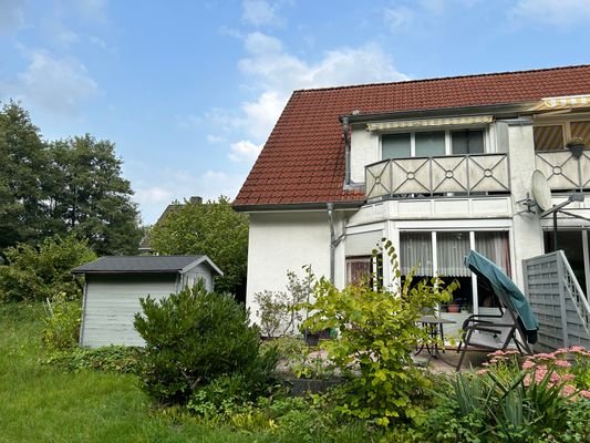 Terrasse mit Garten 