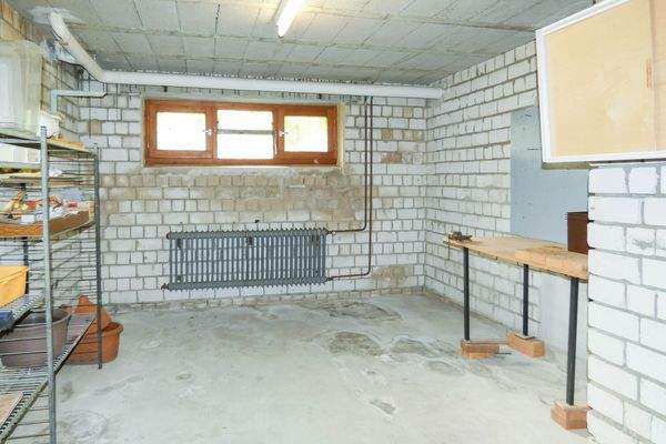 ausreichend Werk- und Hobbyräume