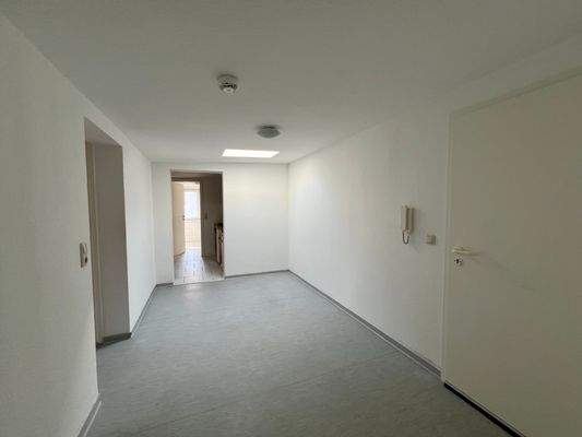 Wohnung-Gießen-Alicenstraße-8-10172-004-TE03-Flur 