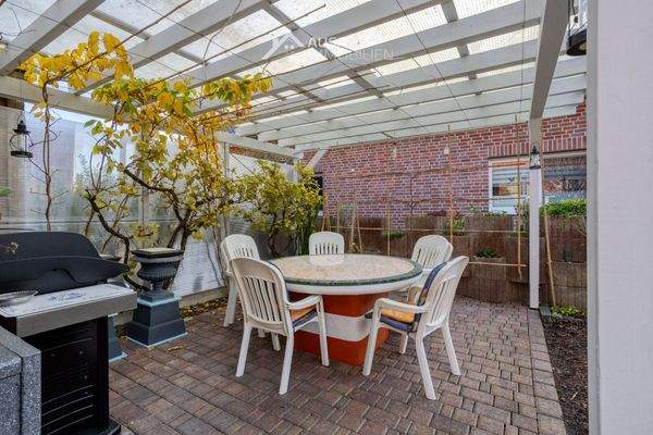 Überdachte Terrasse