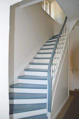 Treppe zum Obergeschoss