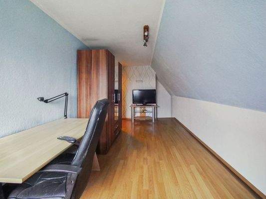 Kinderzimmer 3 a (DG)-2