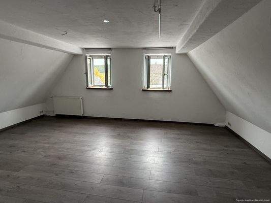 großes Zimmer - teilbar