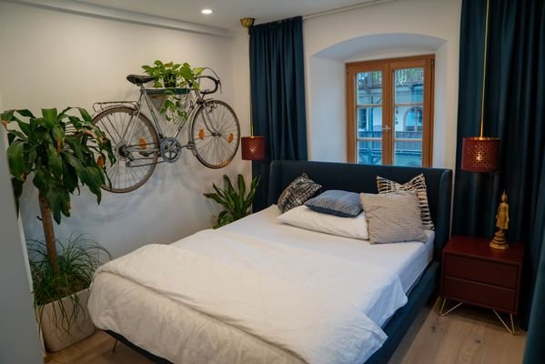 SCHLAFZIMMER