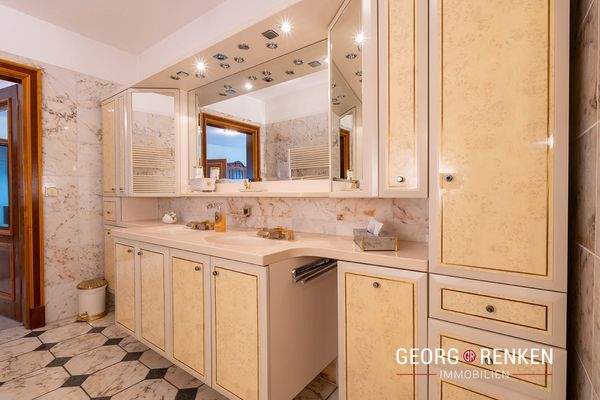 EFH Karlshöfen Badezimmer DG