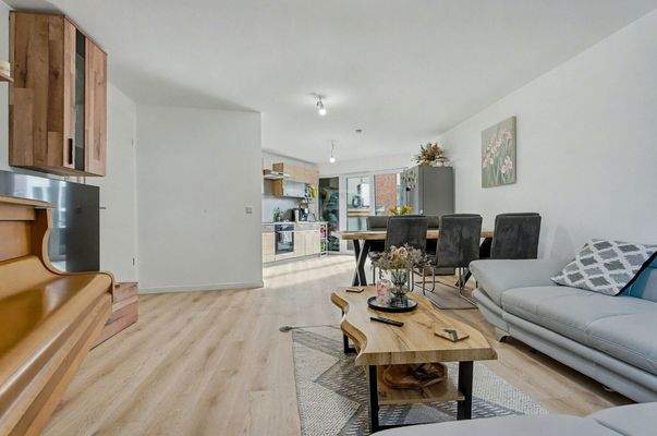 Wohn- & Essbereich WHG 1.OG