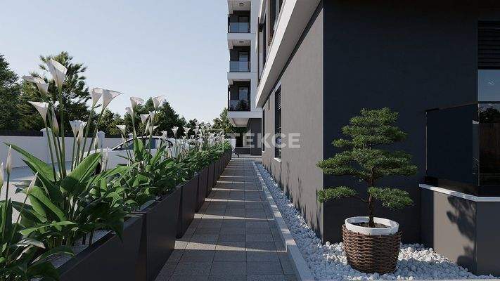 Elegant Flats 700 Meters from the Sea in Antalya