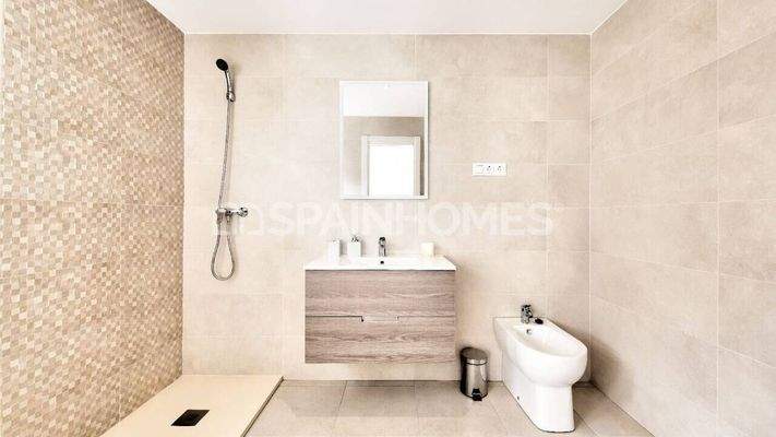 Quality Designed Apartments Close to All Daily Amenities in Marbella