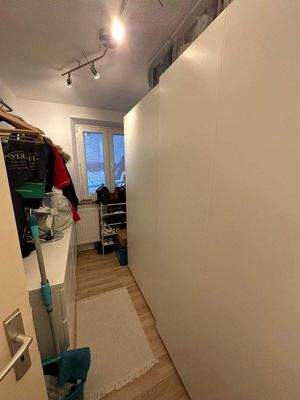 Arbeits-/Kinderzimmer 2