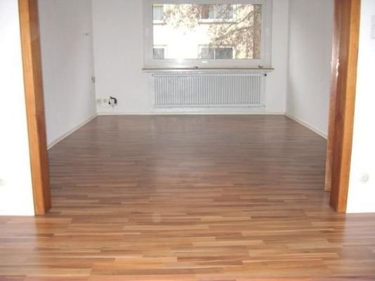 Mit Laminat ausgelegt