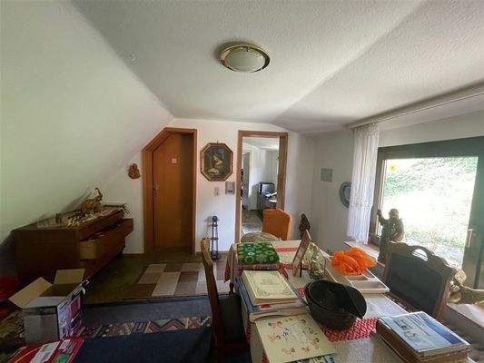 DG: Esszimmer (Weitwinkelaufnahme)