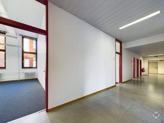 Eden-Ehbrecht-Immobilien_Büroflächen_Telekom-Gebäude_033