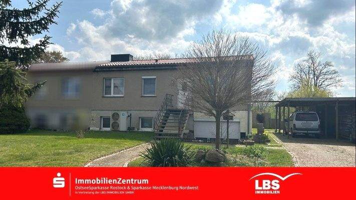 Haus Straßenansicht