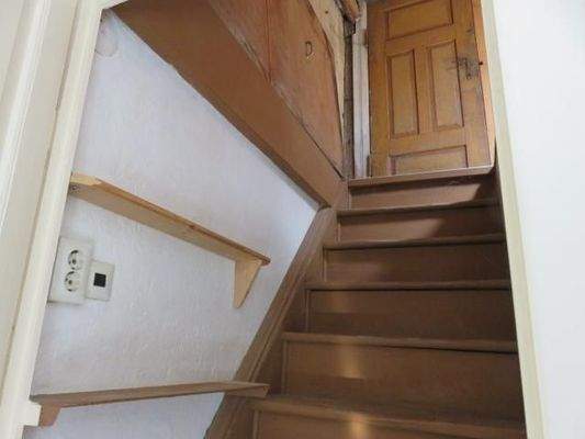 Treppenaufgang zum DG