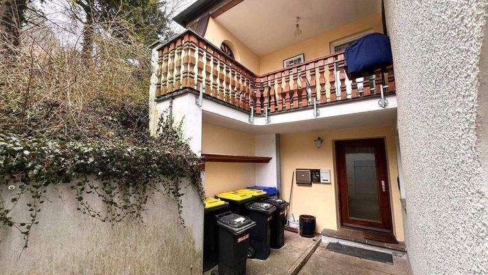 Hausansicht Eingangsbereich