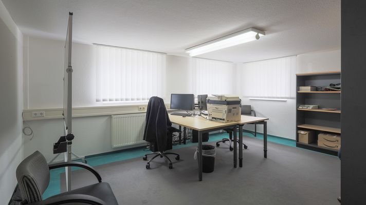 KG: Büro