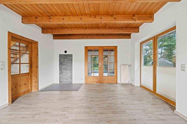 Wohnbereich mit Kamin