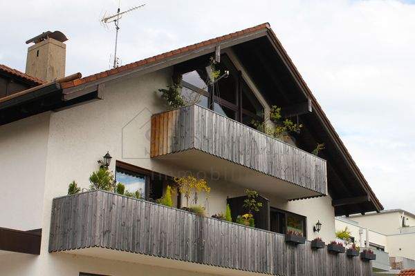 Außenansicht Wohnen Balkon Wohnung 3,4+5