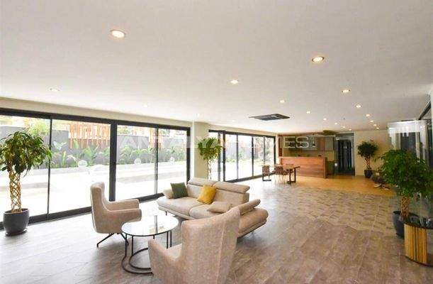 Luxurious Real Estate with Rich Features in Alanya Oba