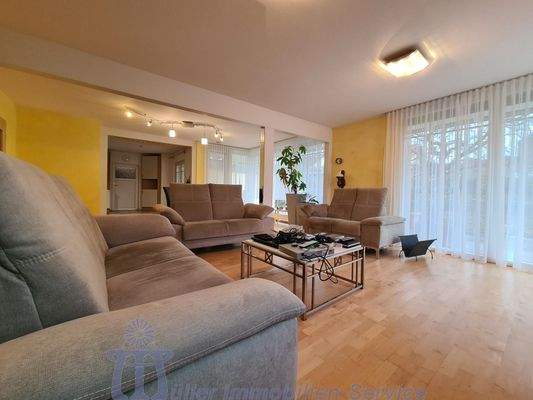 Foto 20_Wohnbereich.jpg