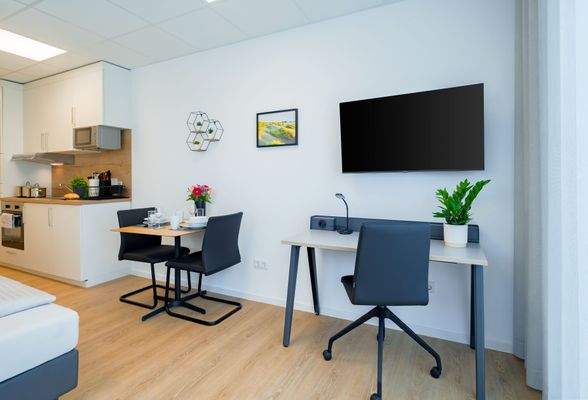 Bonjour Deluxe 2.jpg