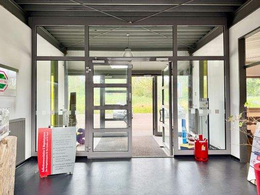 Eingang Windfang.jpg