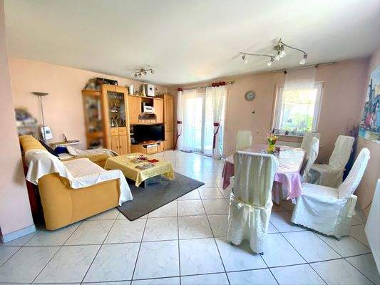 Wohn- Esszimmer Whg2