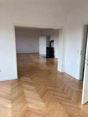 Wohnzimmer + Essbereich 