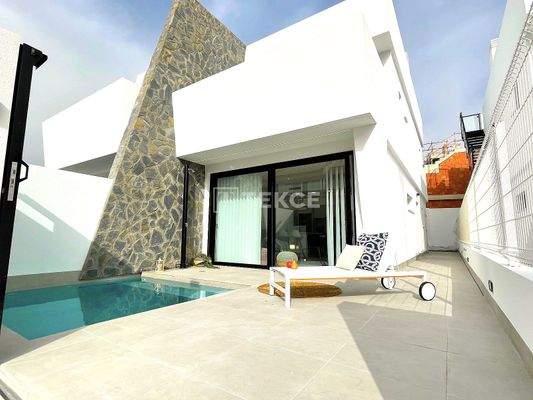 Detached Villas Near the Beach in San Javier Murcia