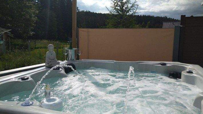 Außenwhirlpool II.jpg