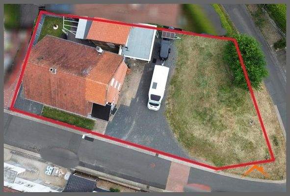 Vogelperspektive mit Grenze