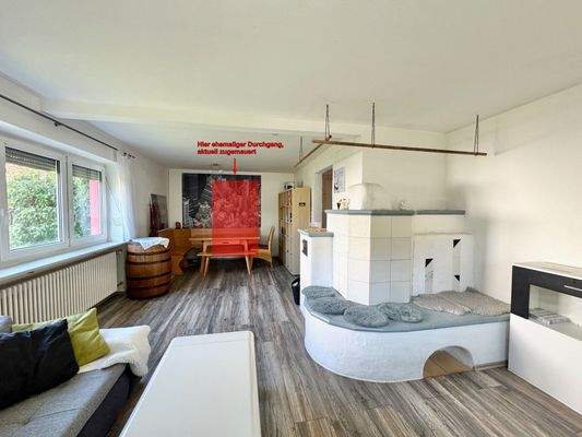 Wohn- und Esszimmer Haupthaus Durchgang