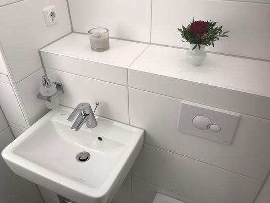 Badbereich mit Dusche