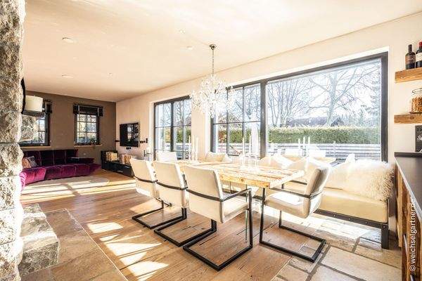 Großzügiger Essbereich