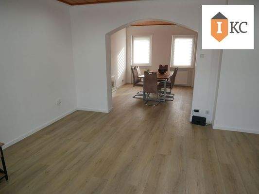 Blick vom Wohn-Esszimmer 