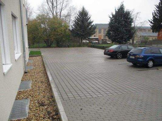 PKW-Außenstellplätze