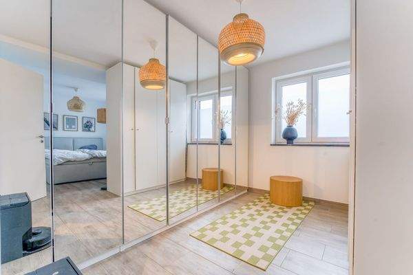 Ankleide im Schlafzimmer